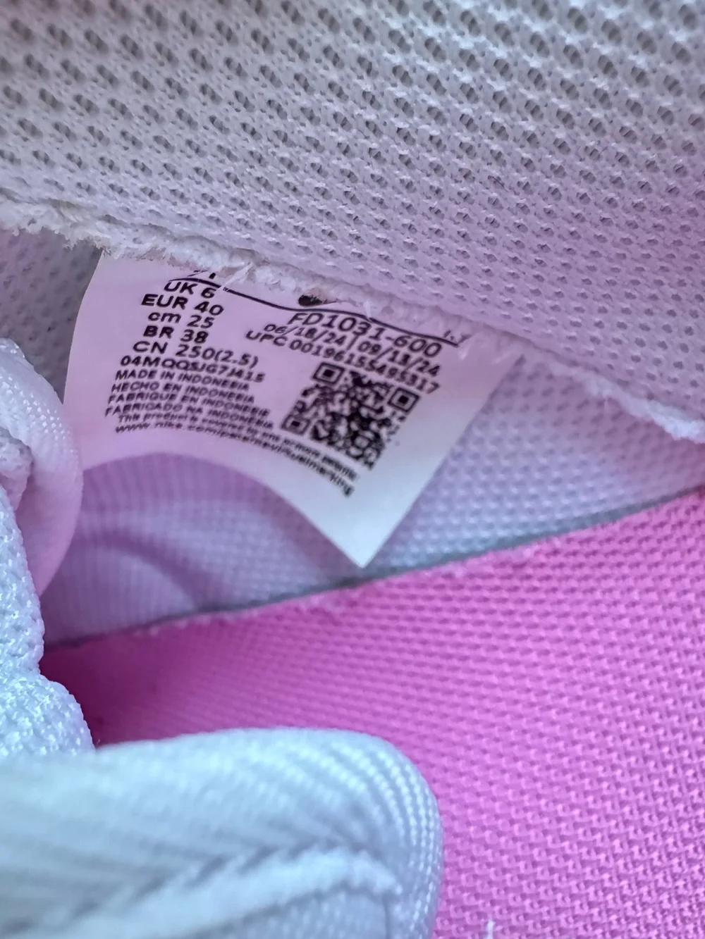 Nike Air Force 1 Low GS Valentines Day Pink Red White Hearts Women’s 8.5 Youth 7